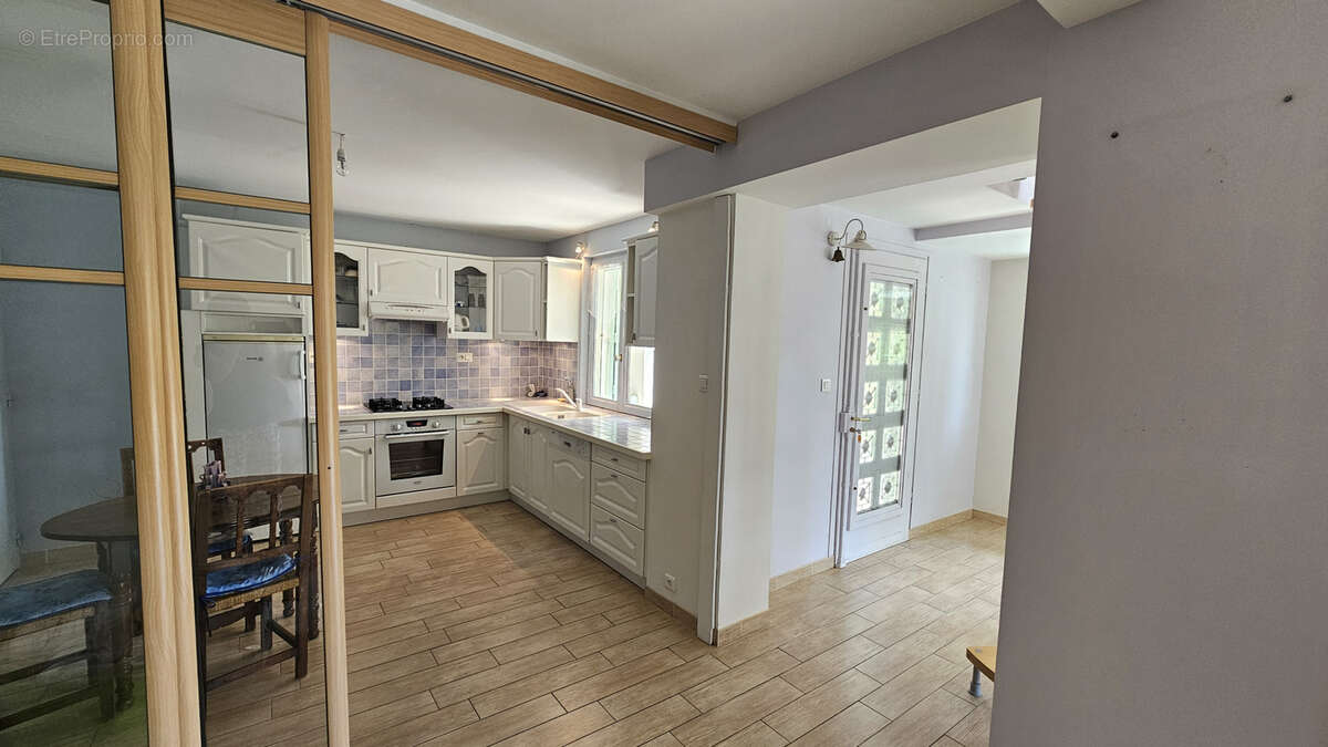 Maison à PORTES-LES-VALENCE