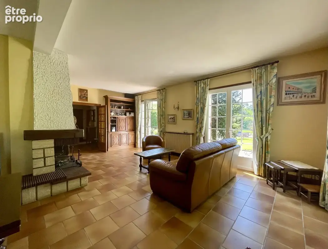 Maison familiale 5 chambres avec dépendance - photo 16