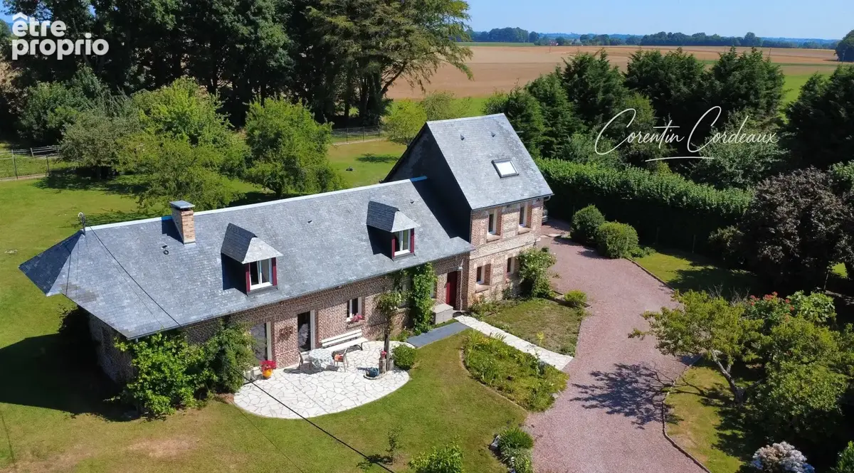 Maison à LES TROIS-PIERRES