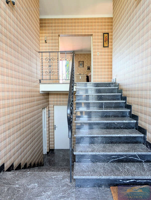 Maison 7 pièces - 186m2 - photo 3