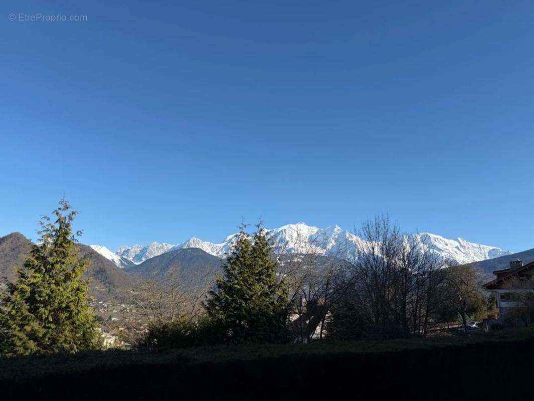 Appartement à SALLANCHES