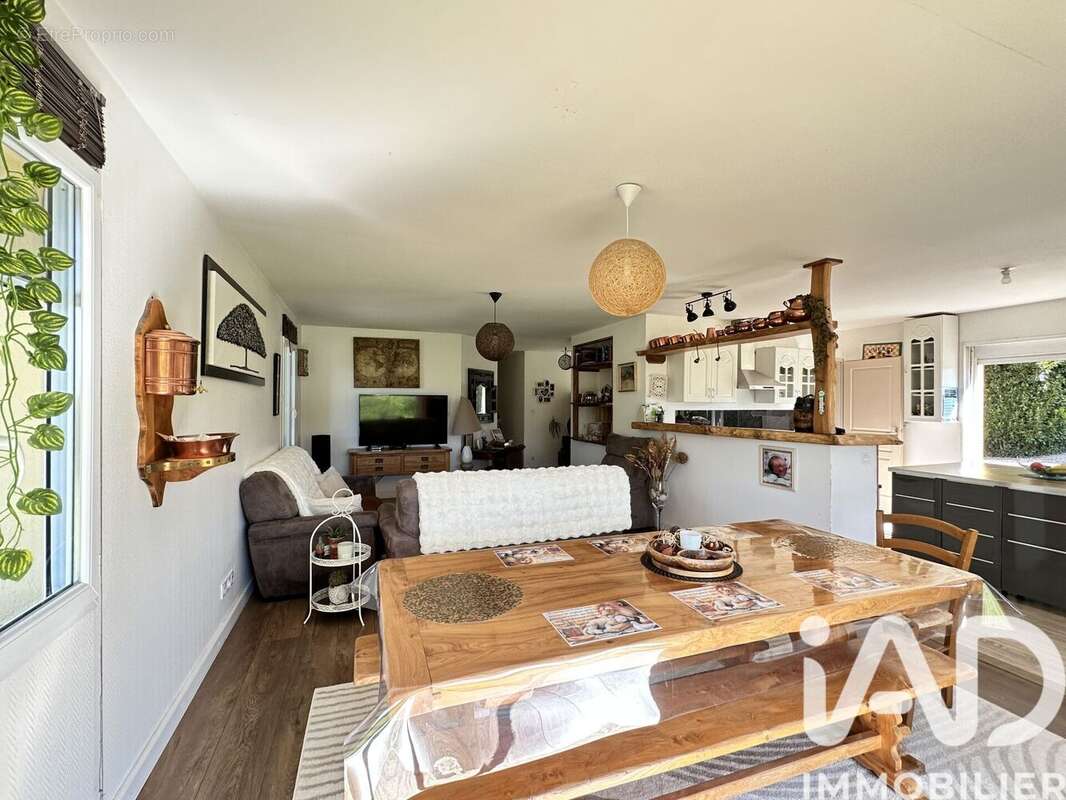 Maison 120 m² à Montjean  - photo 4