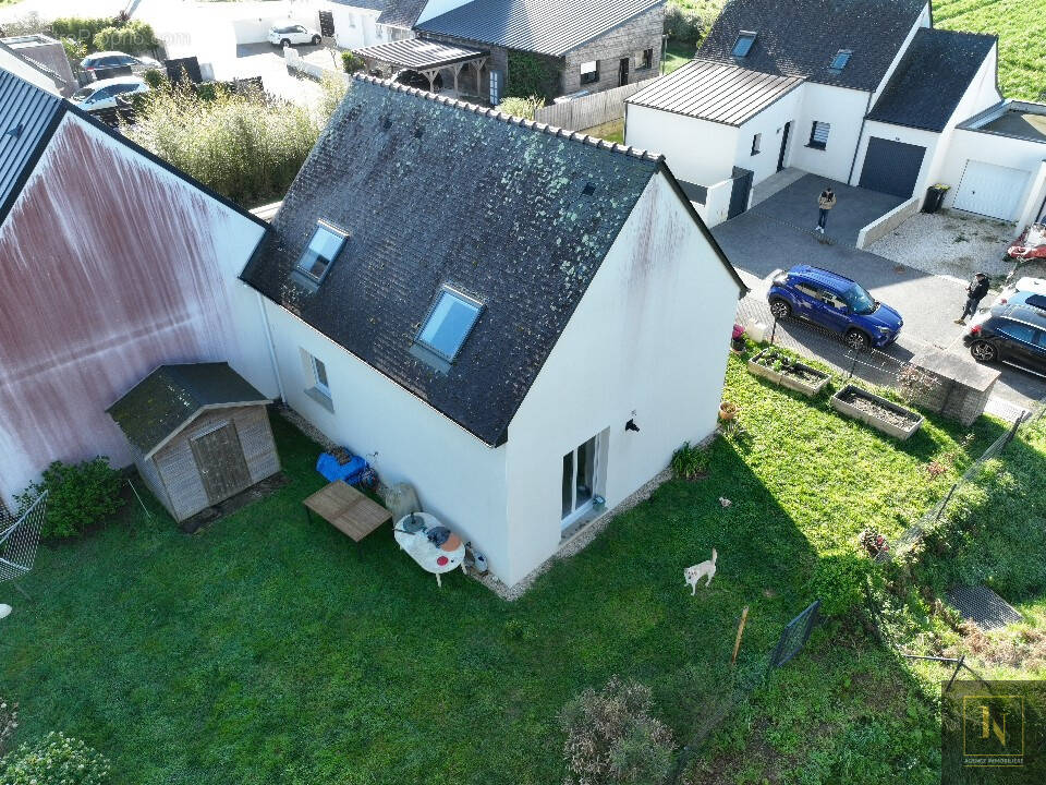Maison à NOYALO