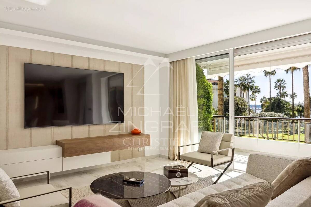 Appartement à CANNES