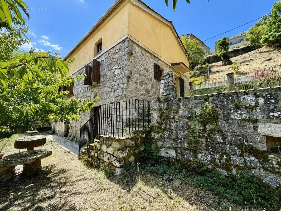 Maison à ZOZA