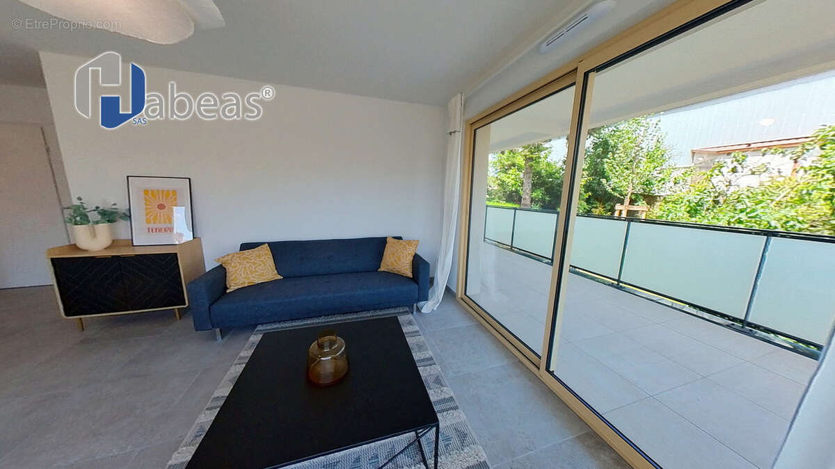 Appartement à SAINTE-FOY-LES-LYON