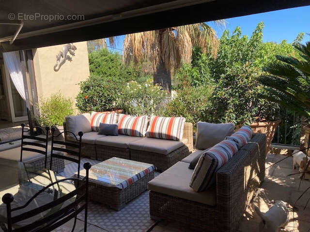 Maison à PLAN-DE-LA-TOUR