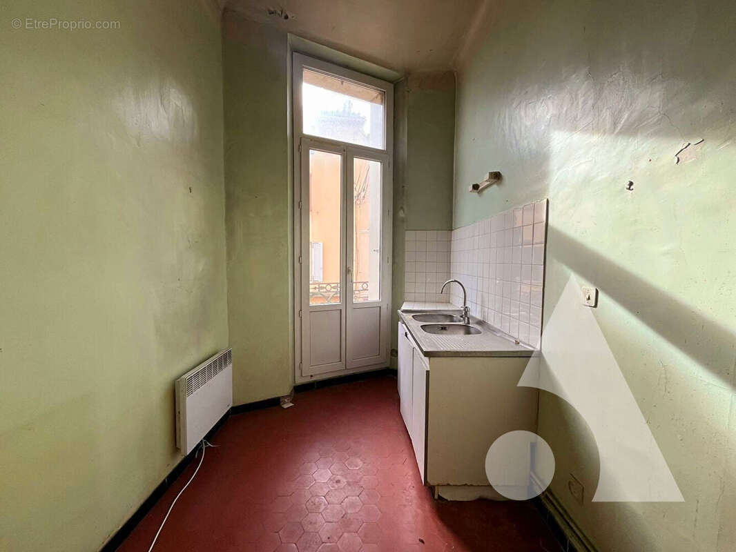 Appartement à SALERNES