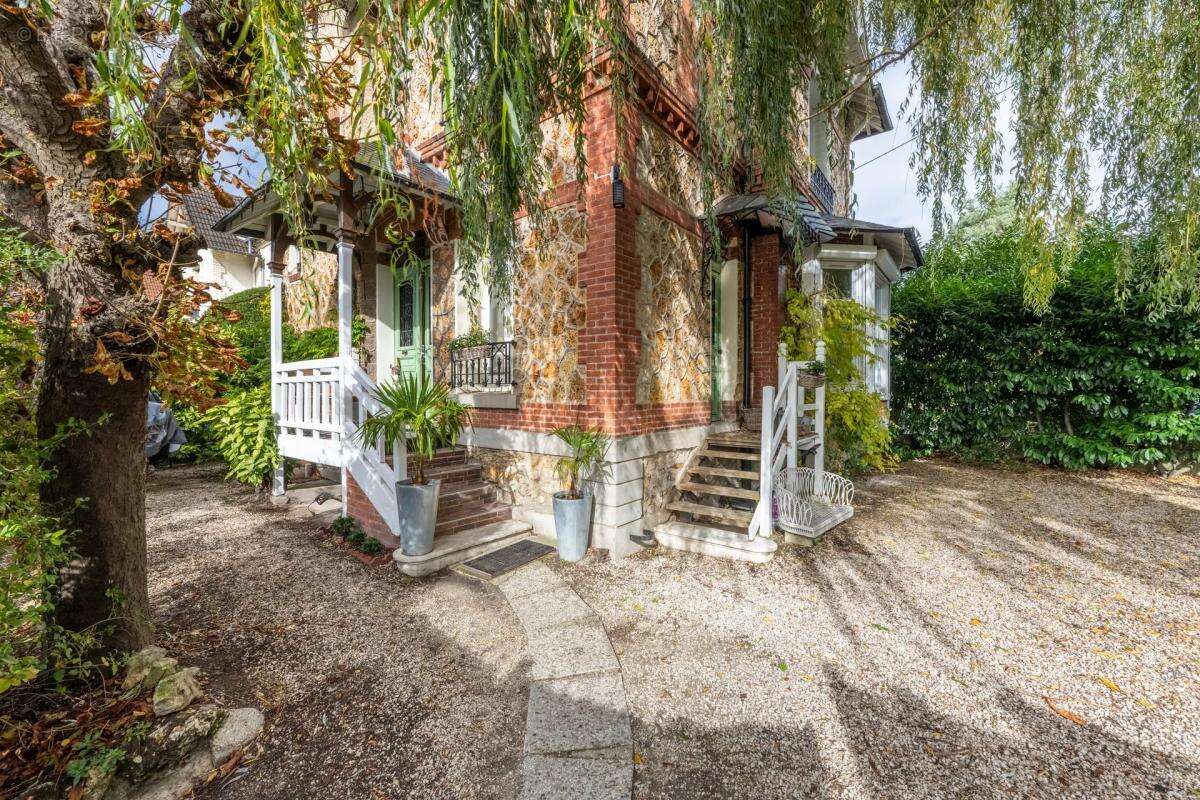 Maison à SAINT-LEU-LA-FORET