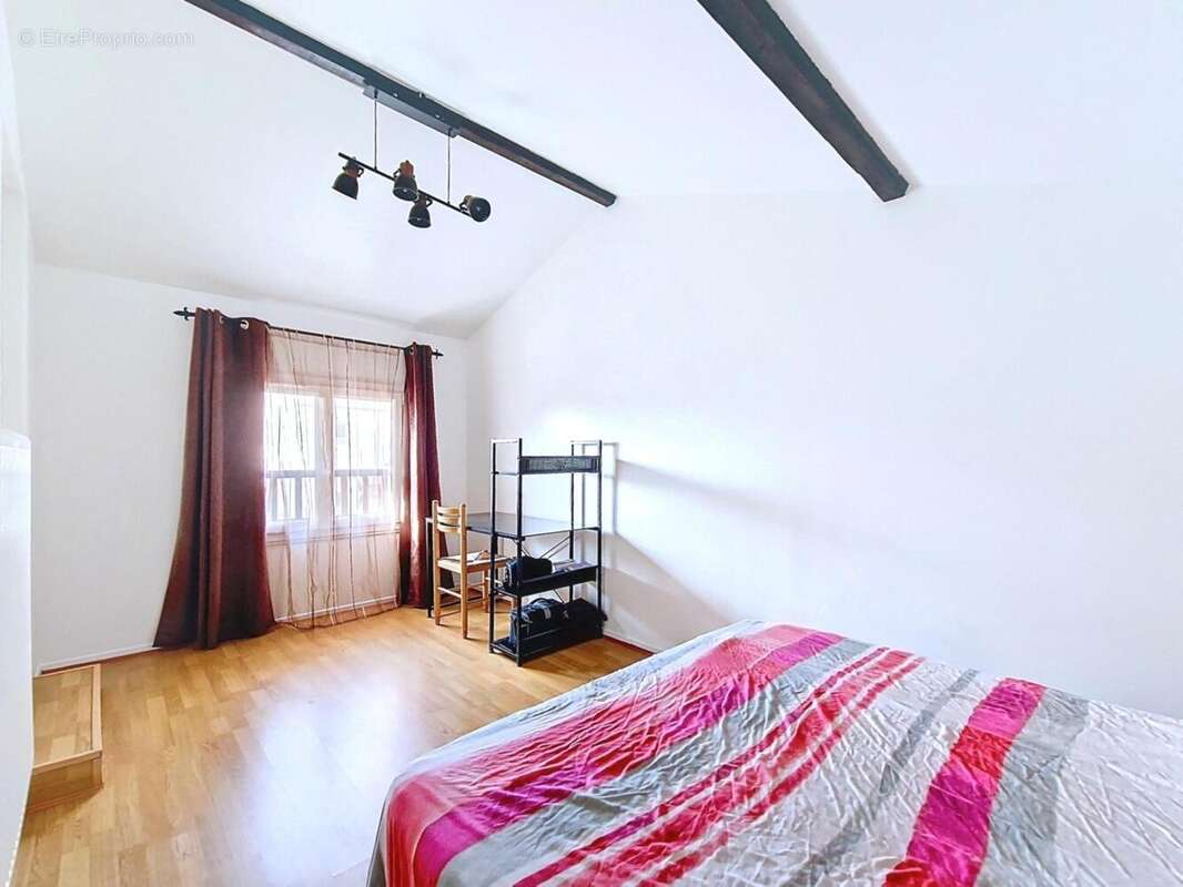 Photo 4 - Maison à CORBAS