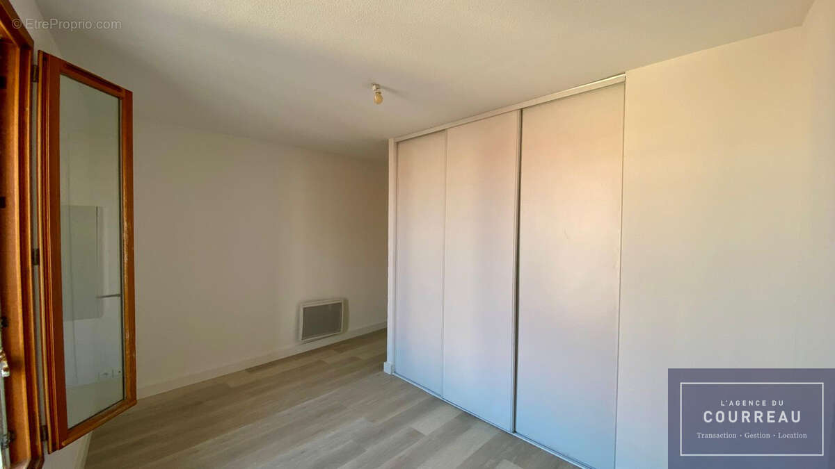 Appartement T2 38 M2 rénové - photo 9