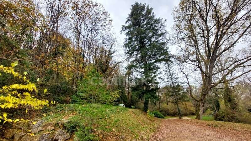 Maison à CARSAC-AILLAC