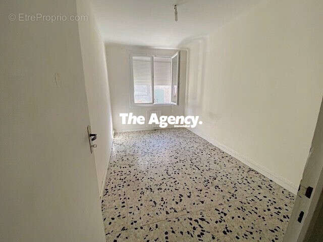 Appartement à MARSEILLE-3E