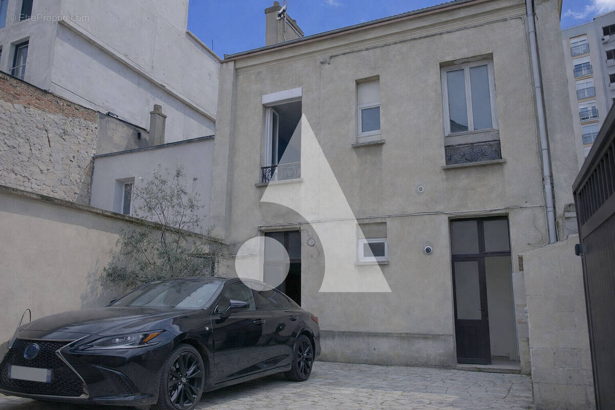 Maison à SAINT-OUEN