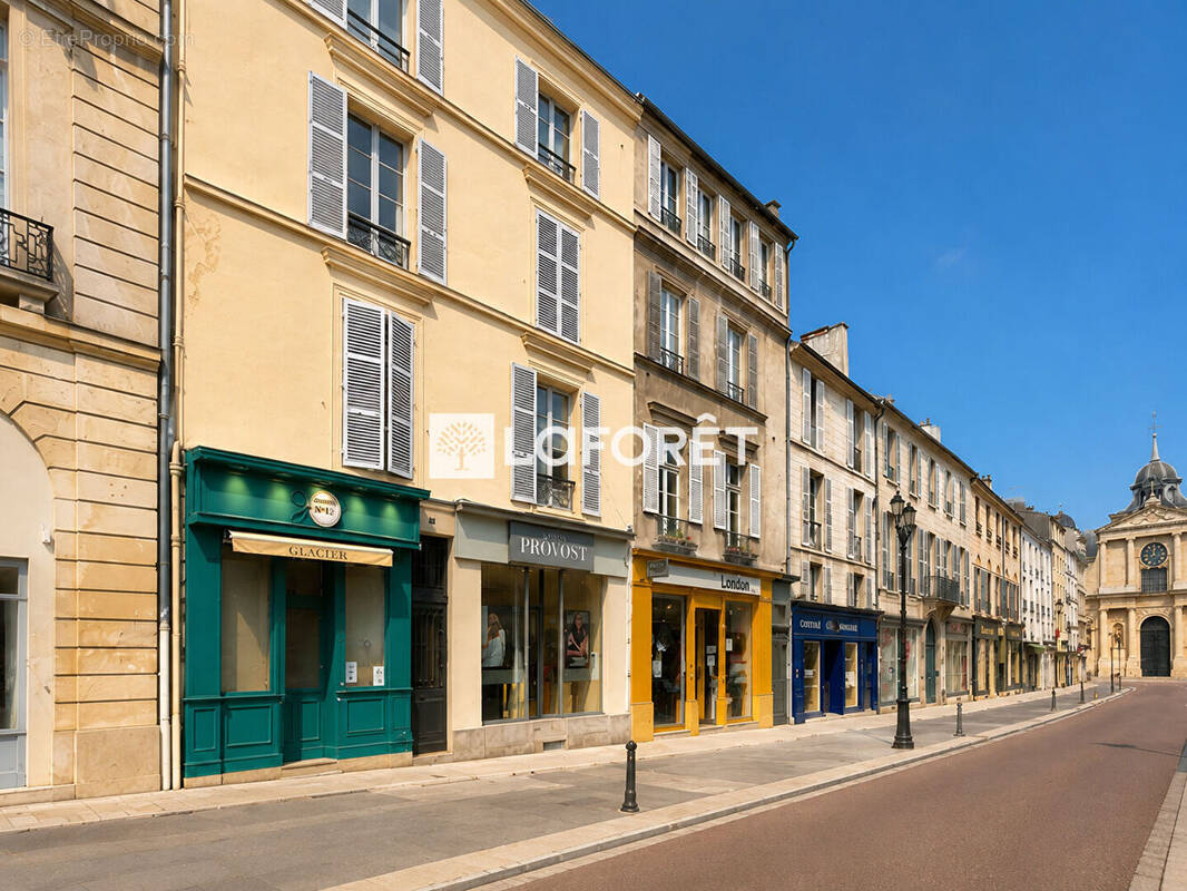 Appartement à VERSAILLES