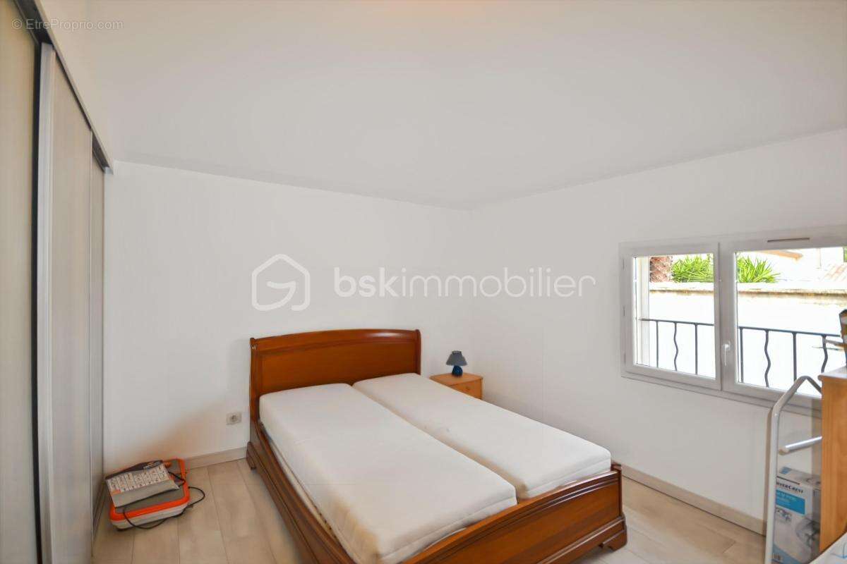Villa de 255m², 3 chambres, garage, atelier, sur 2254m² de terrain - photo 14