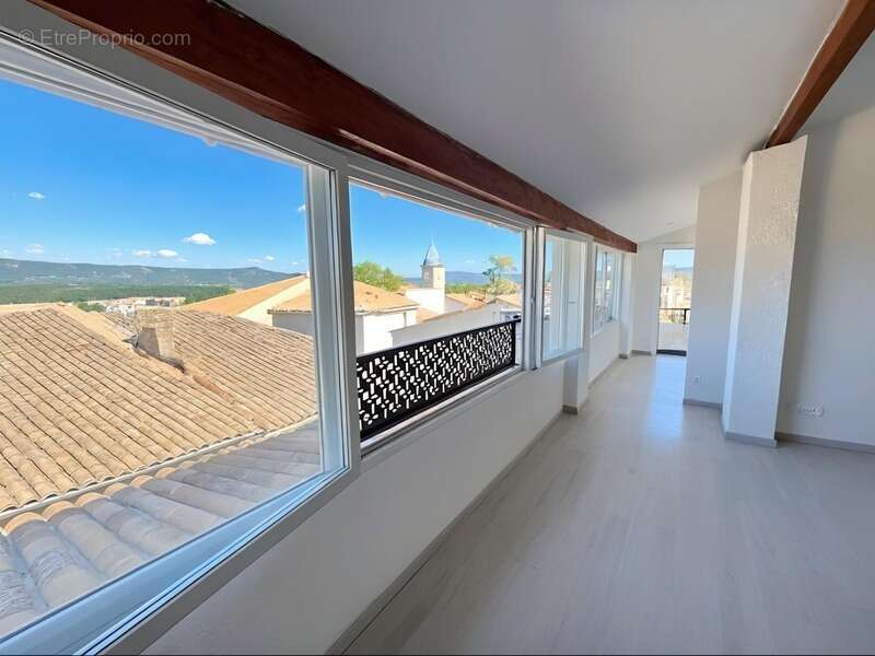 Appartement à GIGNAC