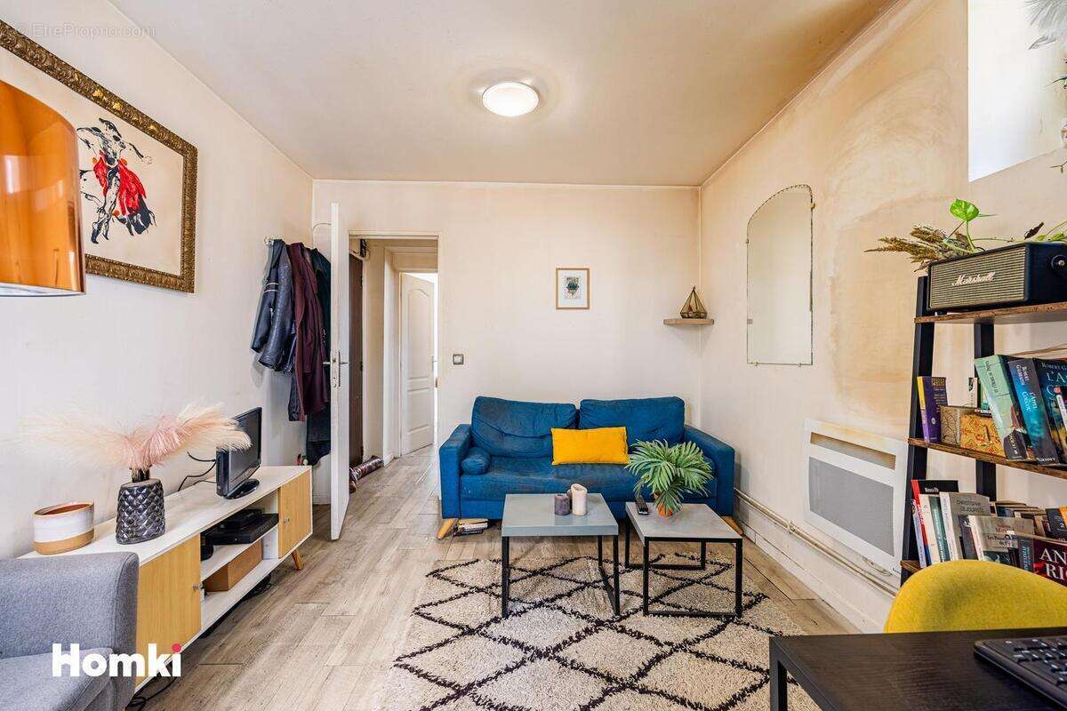 Appartement à PARIS-18E
