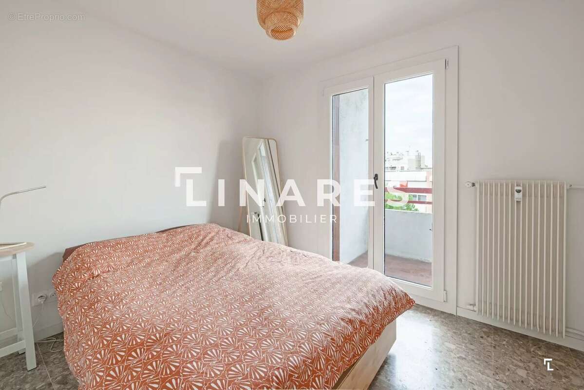 Appartement à MARSEILLE-5E