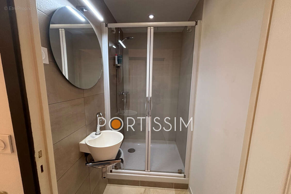 Appartement 41 m² à Saint-Laurent-Du-Var  - photo 9