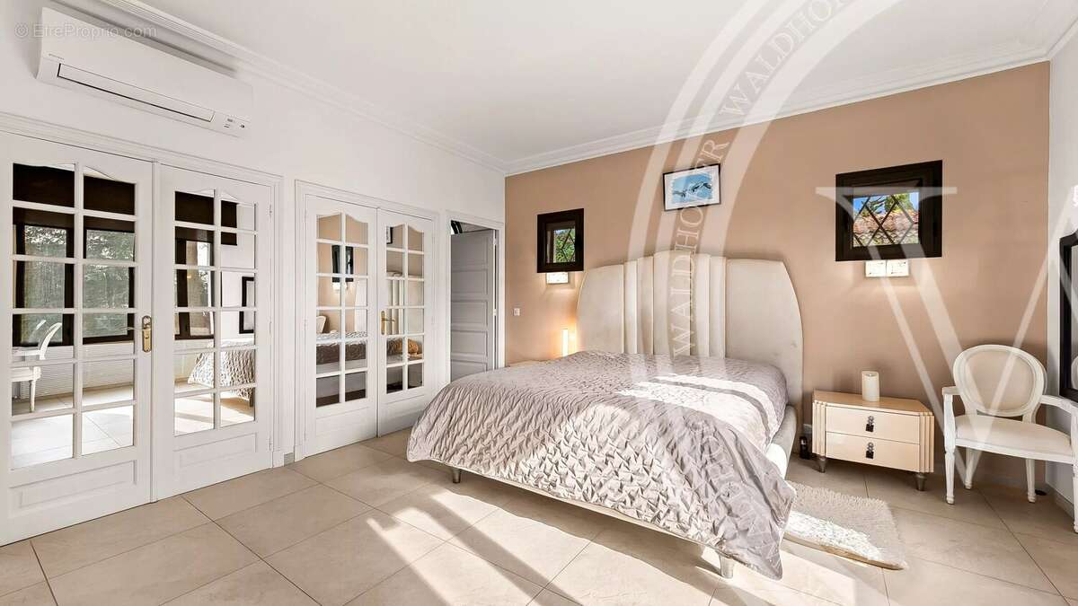 Maison à CANNES