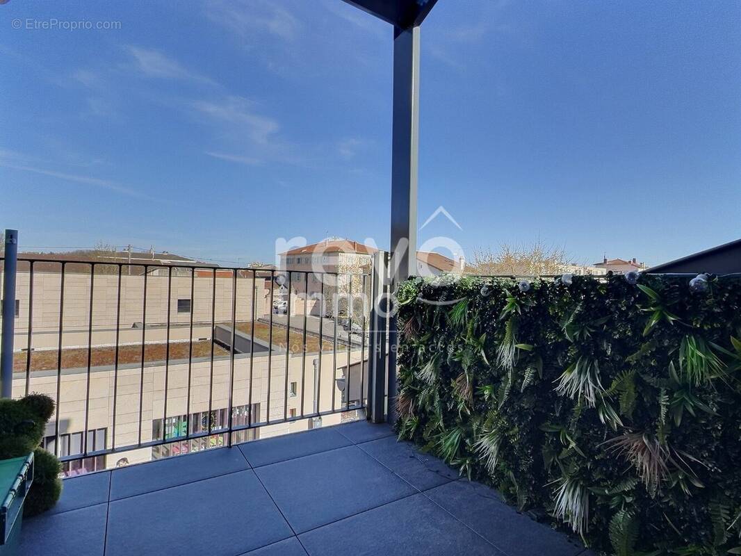 Appartement à MONTLUEL