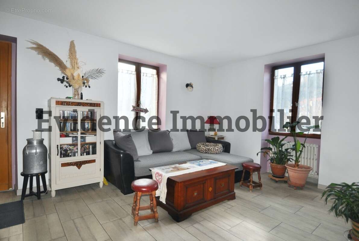 Maison à ALBERTVILLE