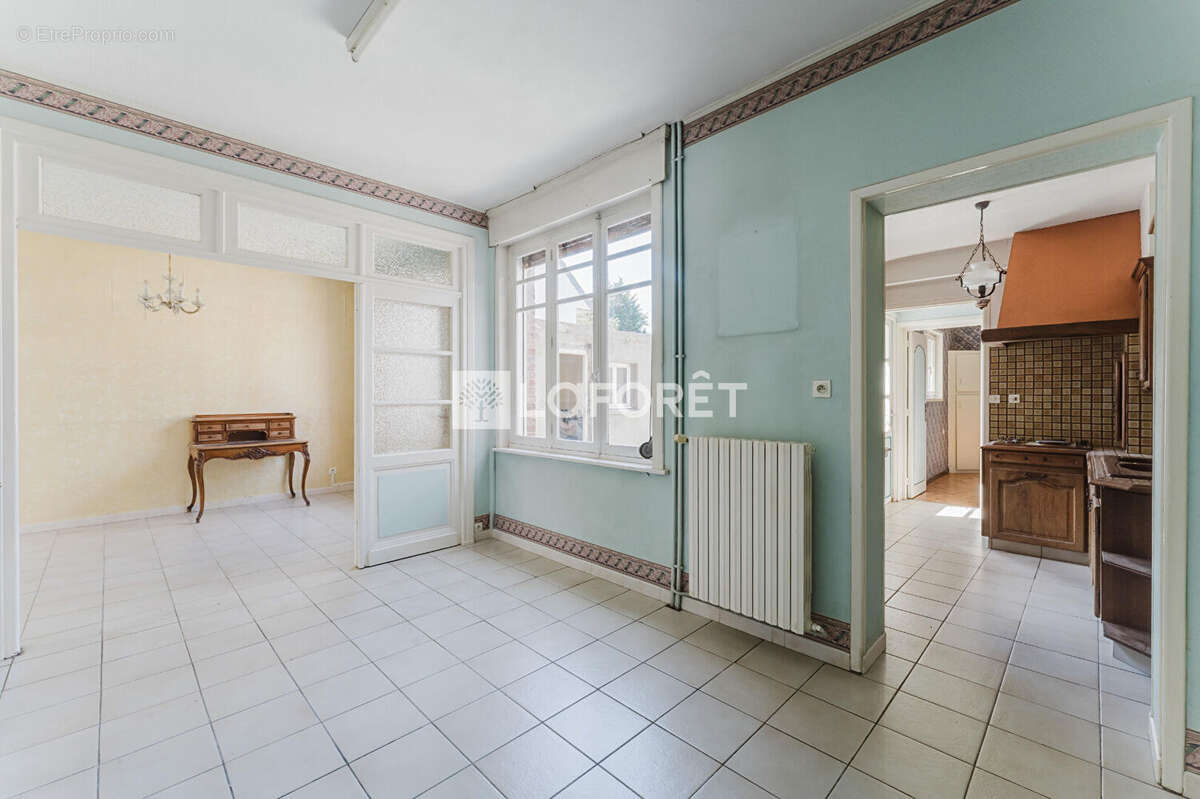 Spacieuse 1947, 5 chambres- jardin - garage - photo 4