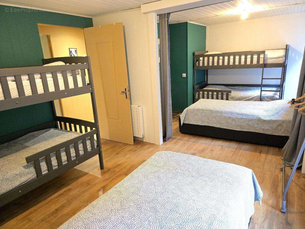 Maison à LUC-LA-PRIMAUBE