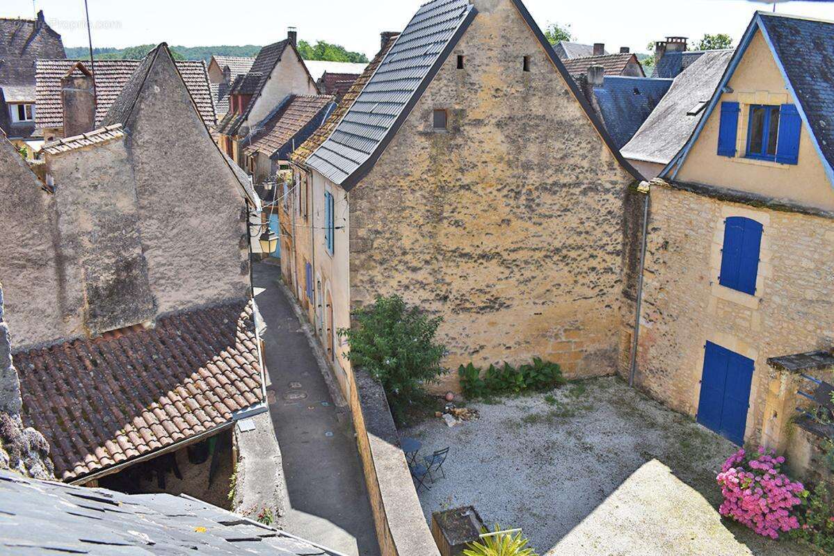 Maison à MONTIGNAC