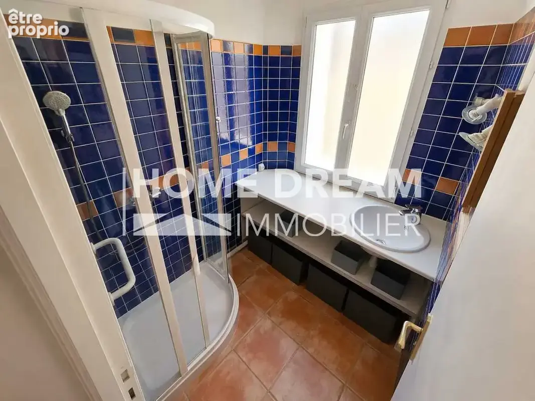 Appartement 49 m² à Toulon  - photo 2