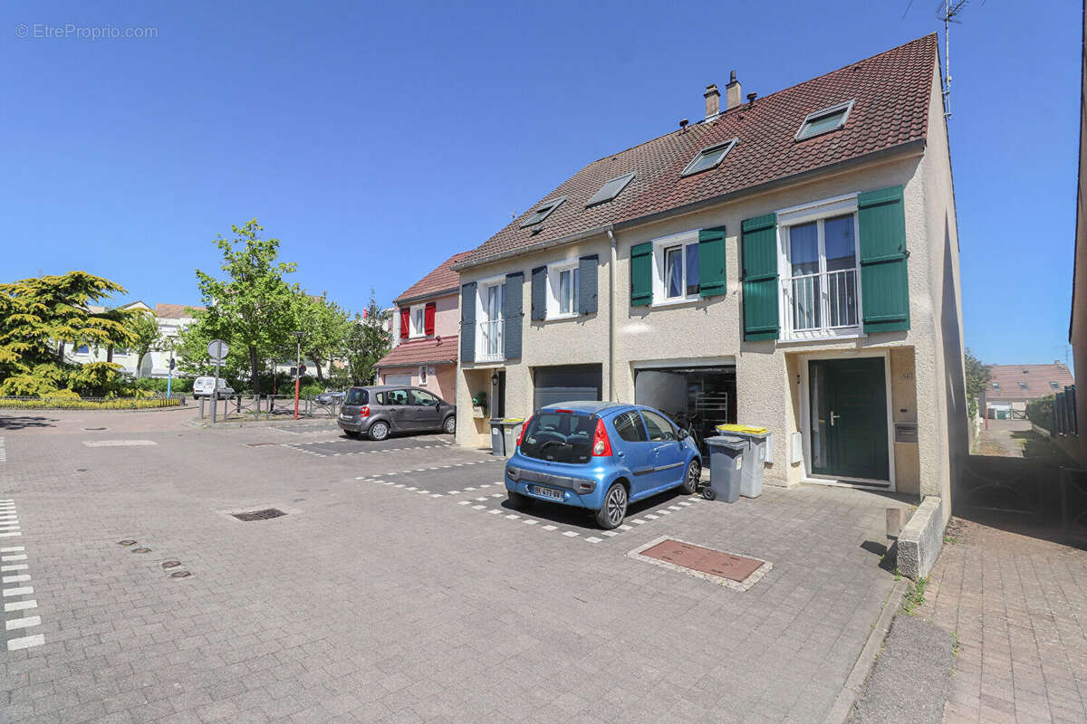Maison à QUETIGNY