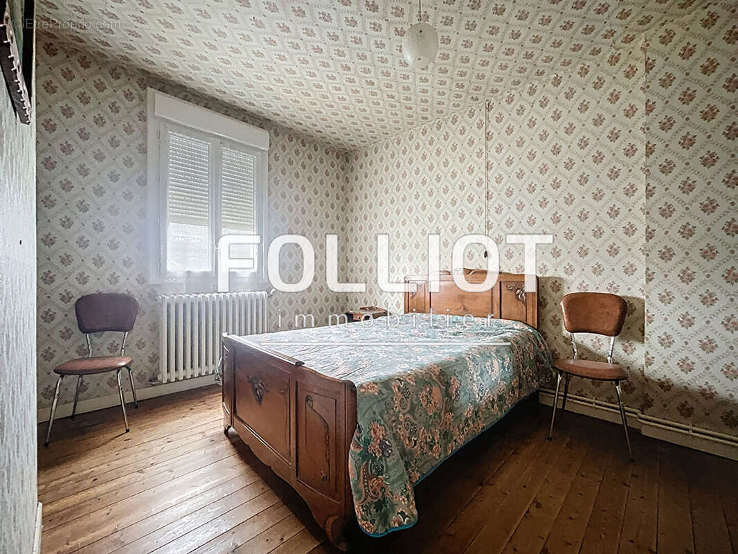 A vendre - Maison de bourg Gavray - photo 7
