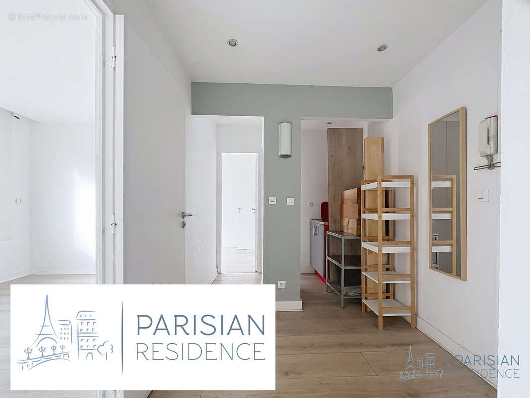 Commerce à PARIS-8E