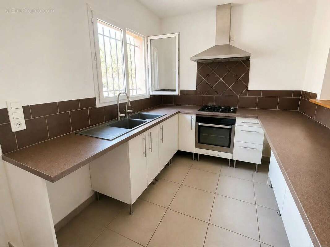 Vente Maison Le luc(83340) 355 000ï¿œ - photo 5