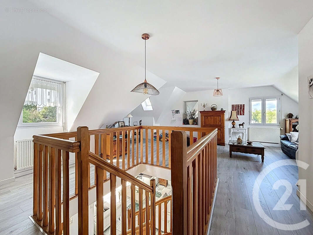 Maison 140 m² à Lannion  - photo 8