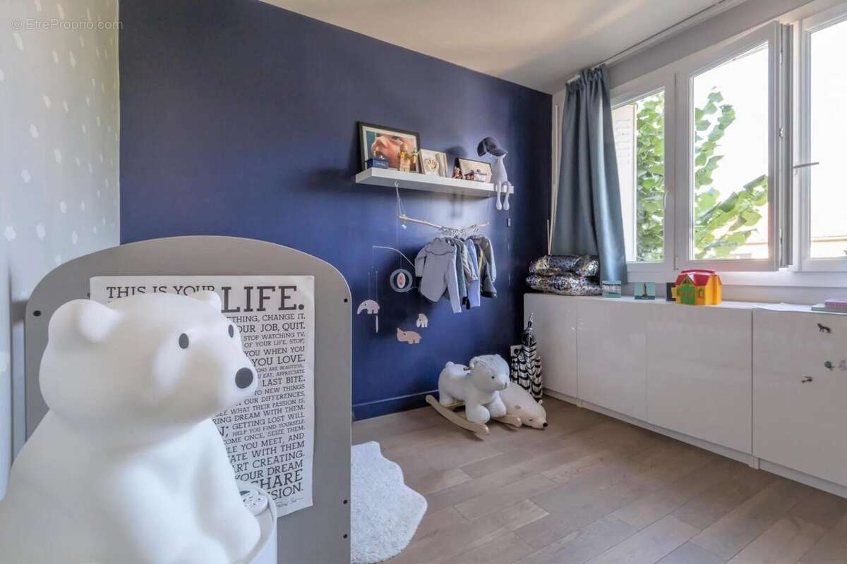 Maison d'architecte 5 pièces de 150 m² sur 425 m² de terrain - photo 6