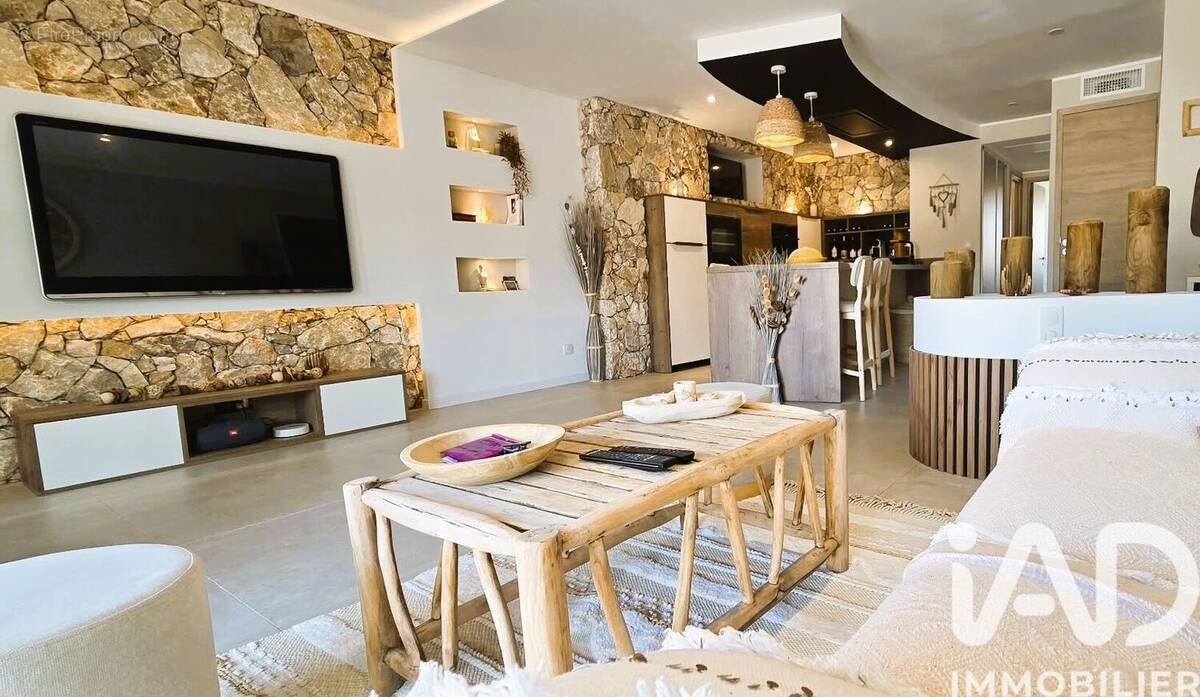 Photo 1 - Appartement à SAINT-RAPHAEL