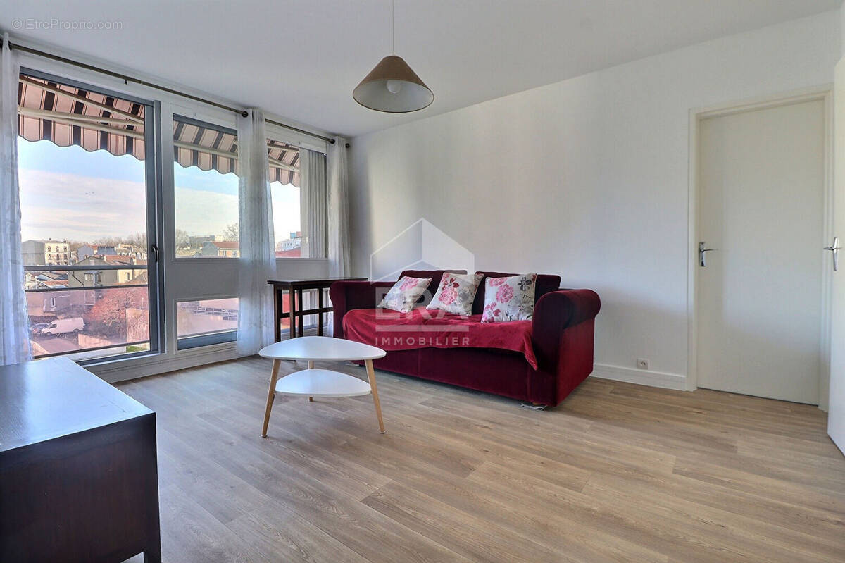 Appartement à SAINT-DENIS