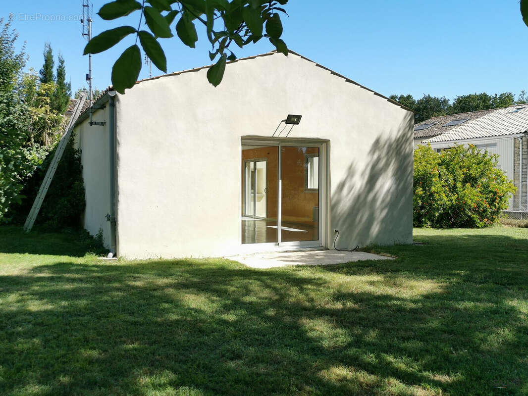 Maison à MEDIS