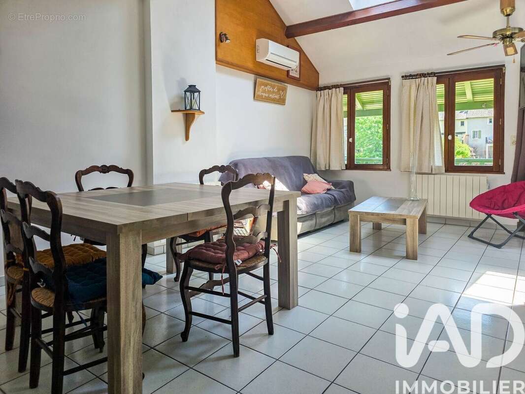 Photo 6 - Maison à SAINT-GENIEZ-D'OLT
