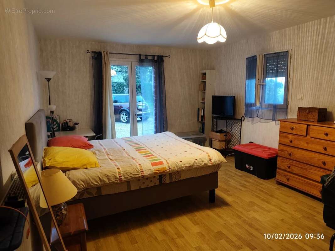 Maison à SAINT-ASTIER