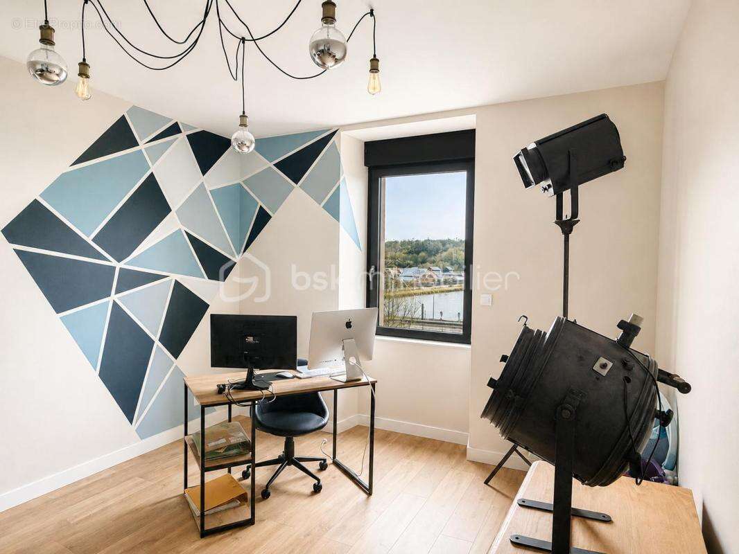 En Exclusivité, maison de caractère de 131m2 avec piscine - photo 12
