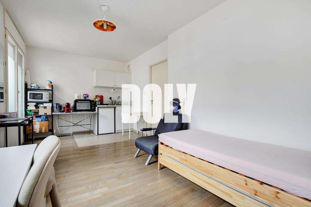 Appartement à LEVALLOIS-PERRET