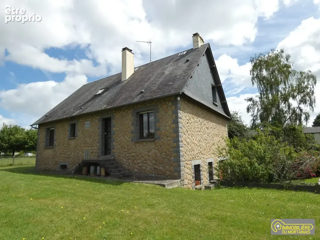 Maison 4 pièces 89 m² à vendre à Barenton (50720) - photo 2