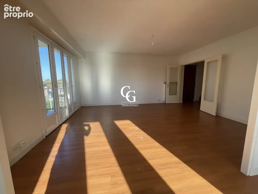 Appartement 4 pièces 81 m² à vendre à Nantes (44300) - photo 5