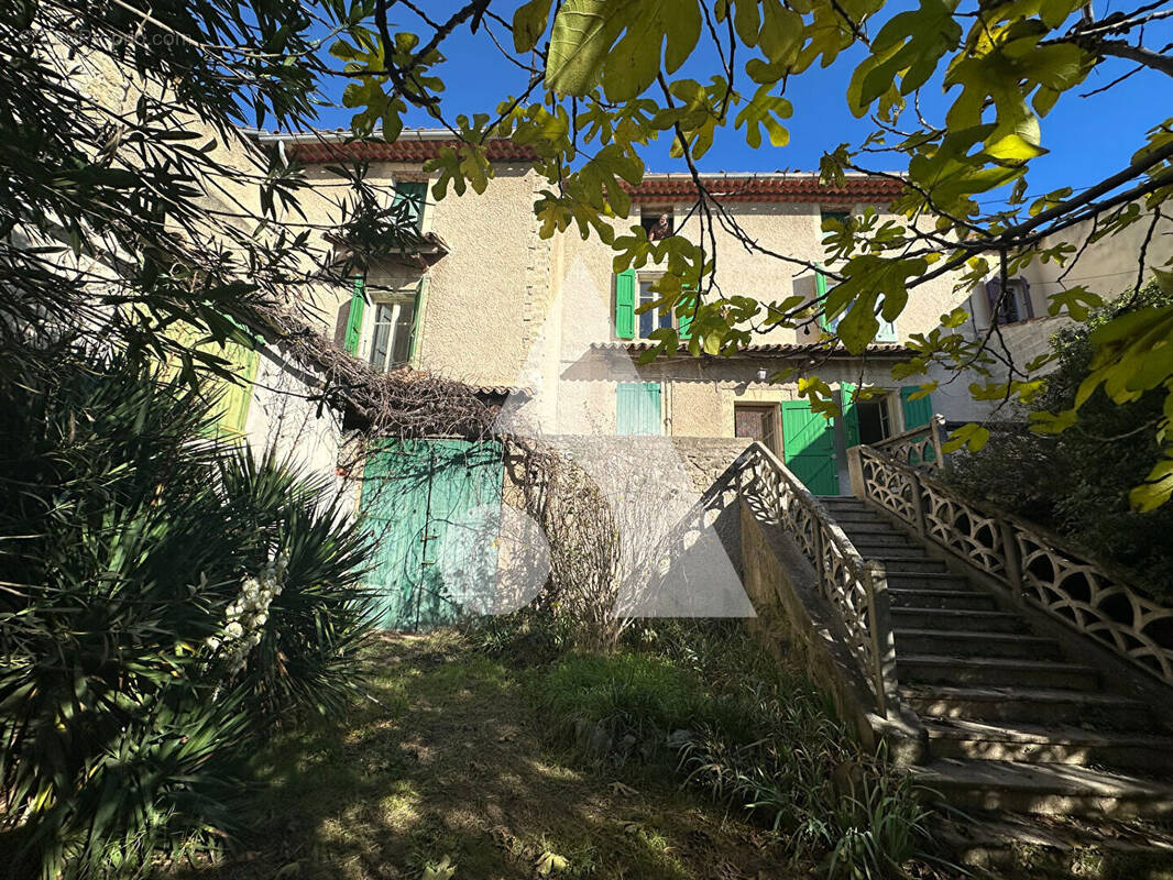 Maison à VILLELAURE