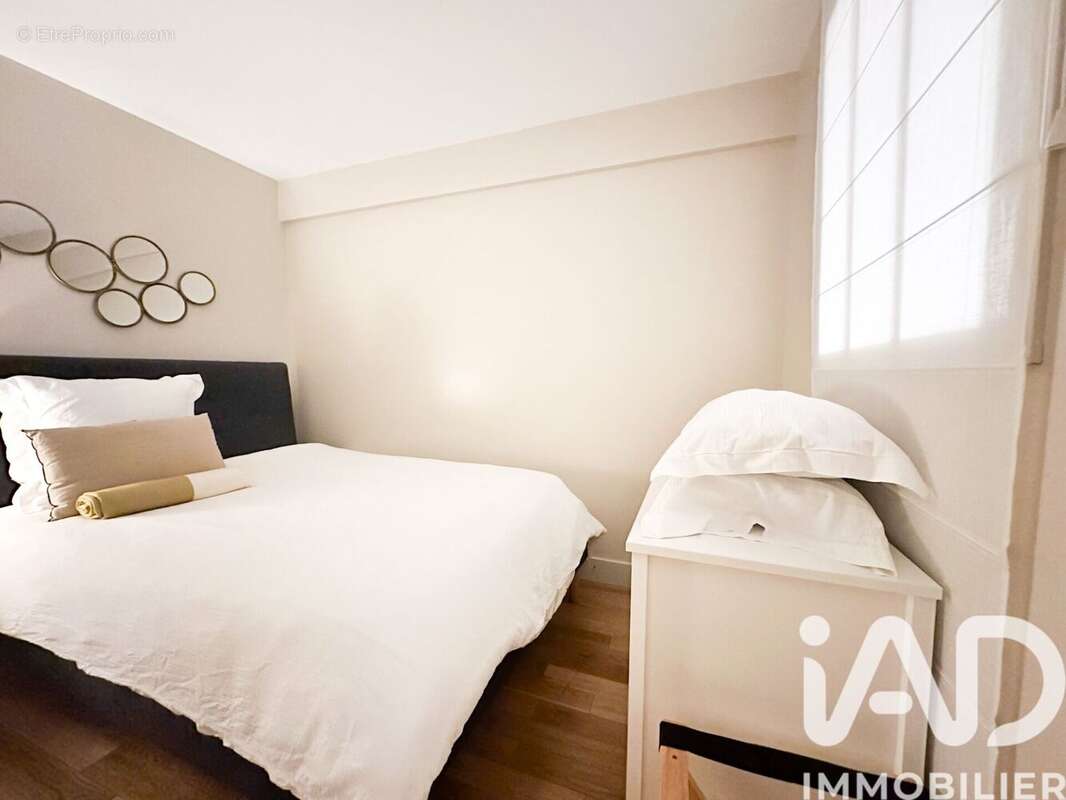 Photo 6 - Appartement à PARIS-8E