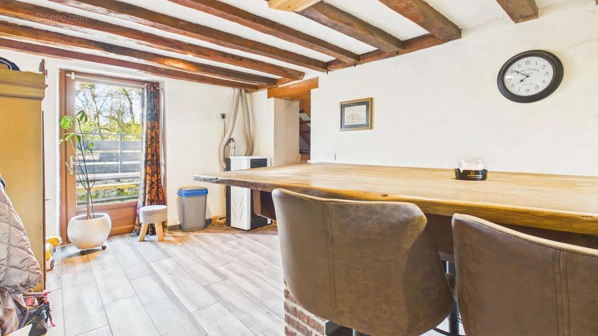Maison à MEZIERES-EN-BRENNE