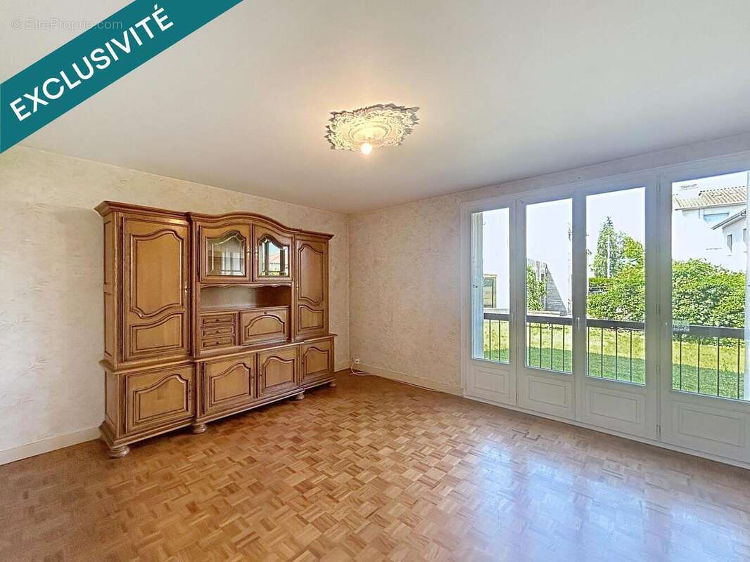 Photo 3 - Appartement à PONT-EVEQUE